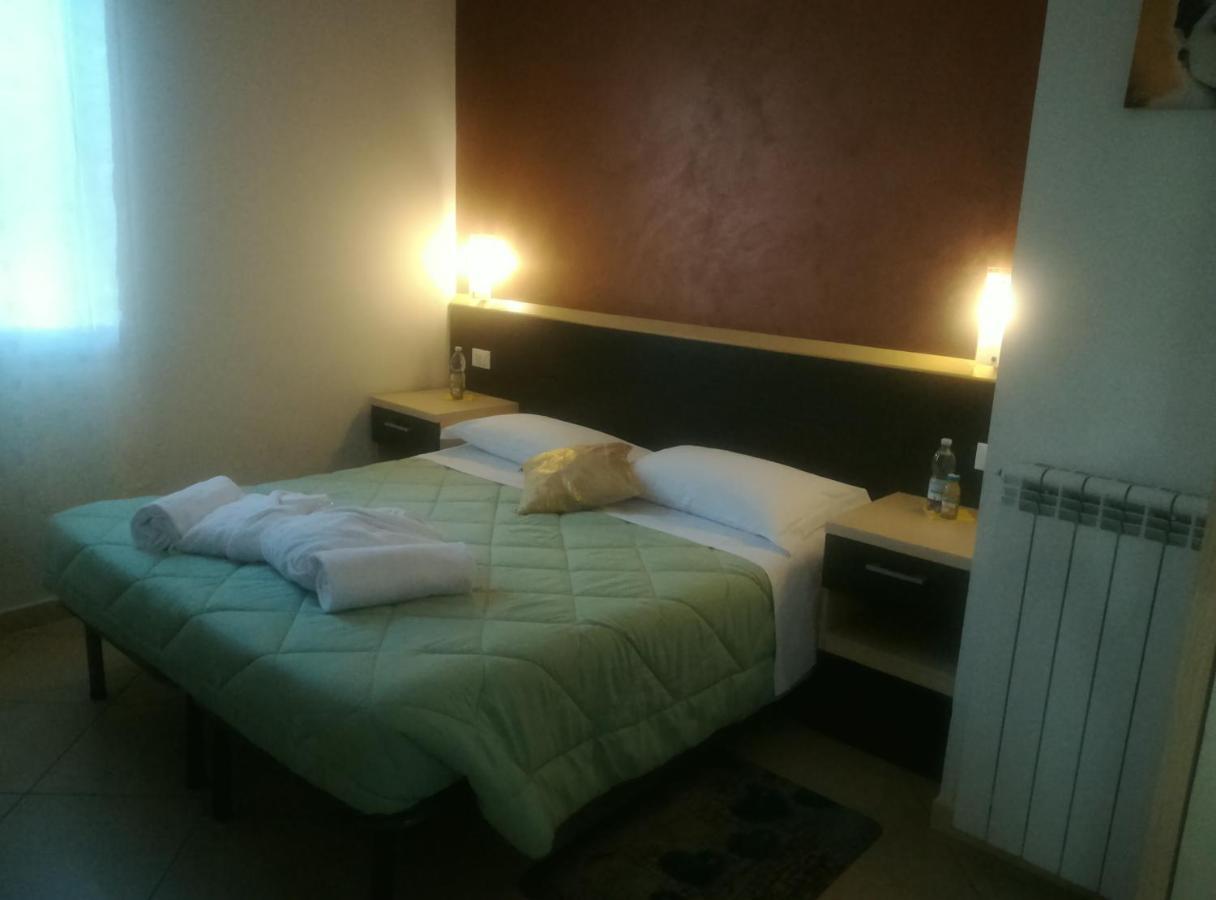 New Hotel Europa Crevalcore エクステリア 写真